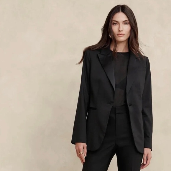 NWT! BANANA REPUBLIC BARATHEA ITALIAN WOOL TUXEDO JACKET💙